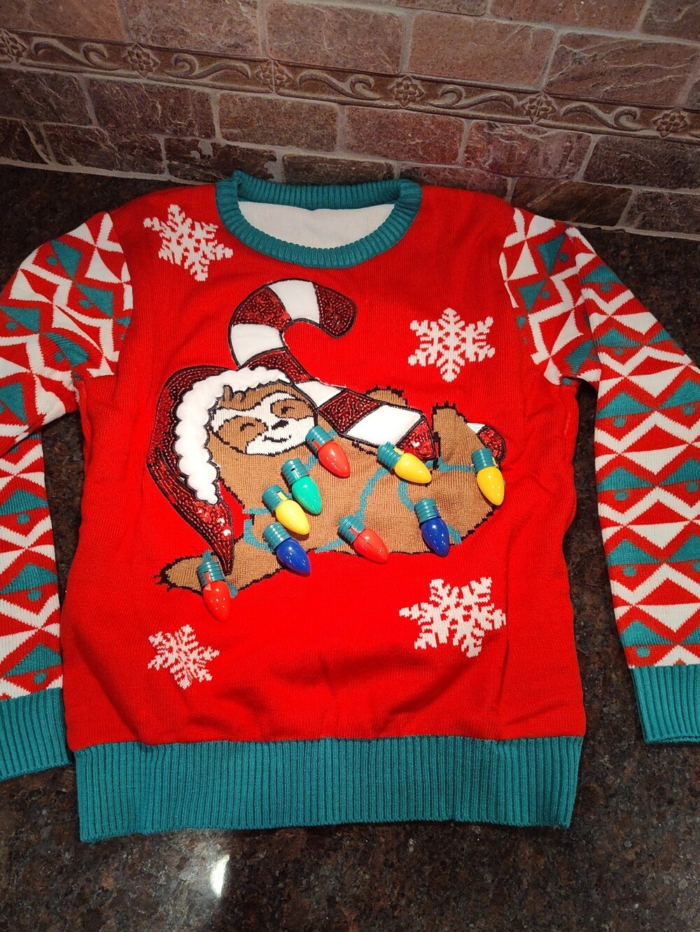 Giggling Getup Kids Festive Sloth Christmas Light-up Sweater, Size L